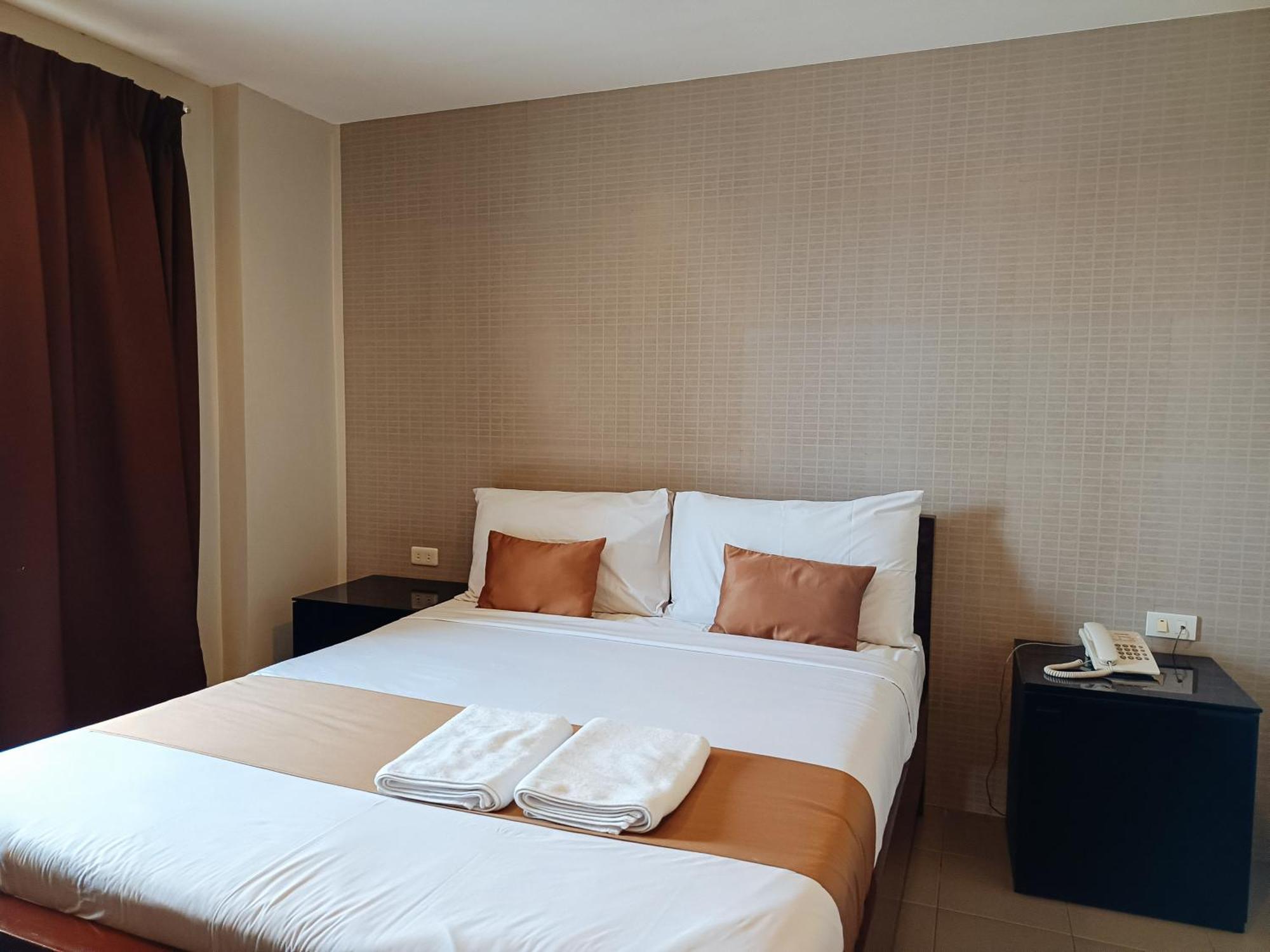 Hotel Juliana By Reddoorz Tuguegarao City Exteriér fotografie