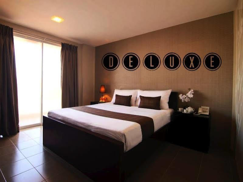 Hotel Juliana By Reddoorz Tuguegarao City Exteriér fotografie